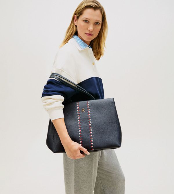 تومي هيلفيغر تومي هيلفيغر - كحلي مزرق  حقائب الكتف