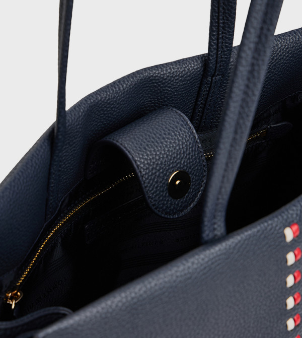 تومي هيلفيغر تومي هيلفيغر - كحلي مزرق  حقائب الكتف