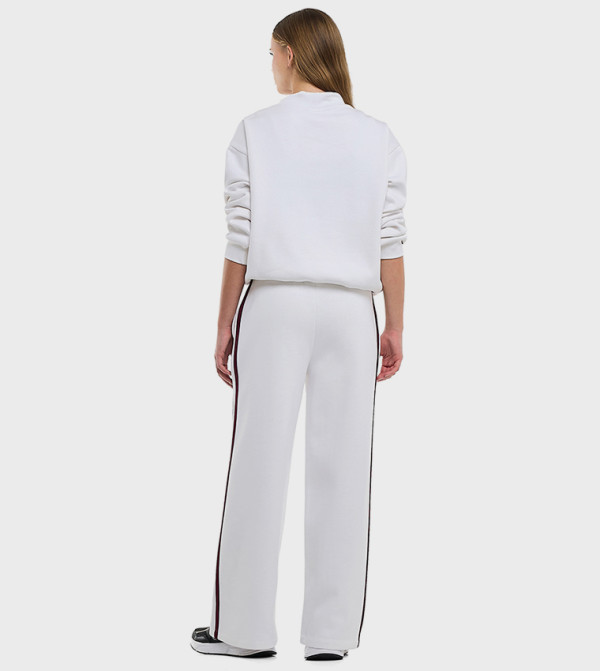 Victor and Jane  - White clothing sets