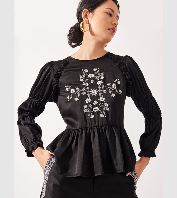 ذا ليبل لايف&nbsp; ذا ليبل لايف - أسود توبات  وبلايز