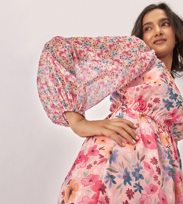 ذا ليبل لايف&nbsp; ذا ليبل لايف - وردي فساتين كاجوال