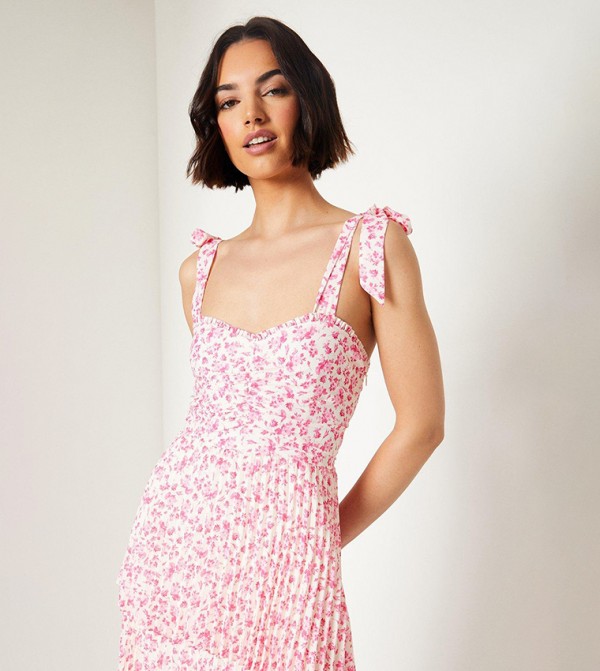 اويسيس   - متعدد Maxi Dresses