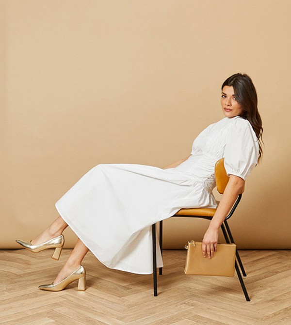 Oasis Oasis - Gold Pumps