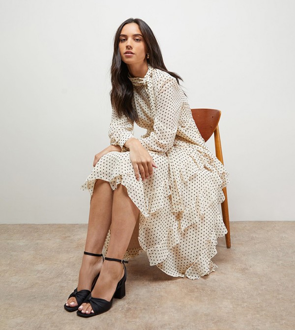 اويسيس اويسيس - أسود كعب