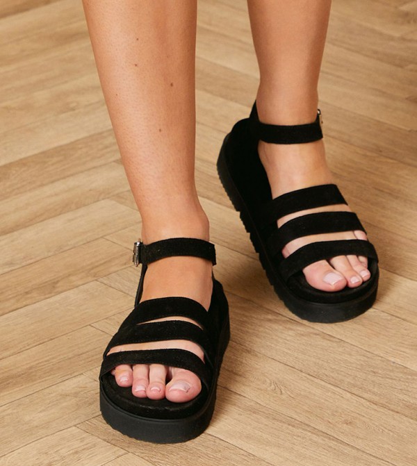 Oasis Oasis - Black Platforms