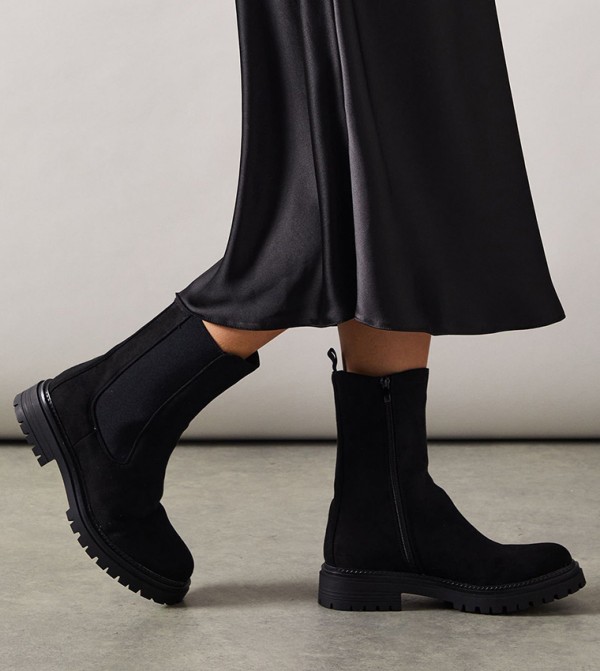 Oasis  - Black Ankle length Boots