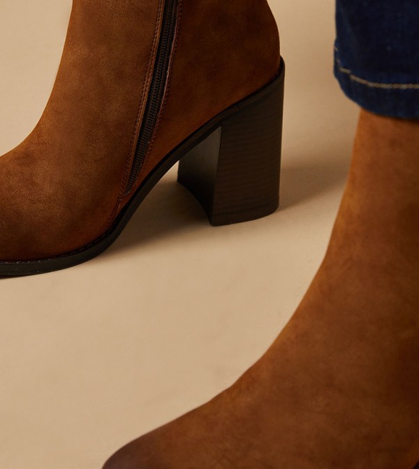 Oasis  - Brown Ankle length Boots