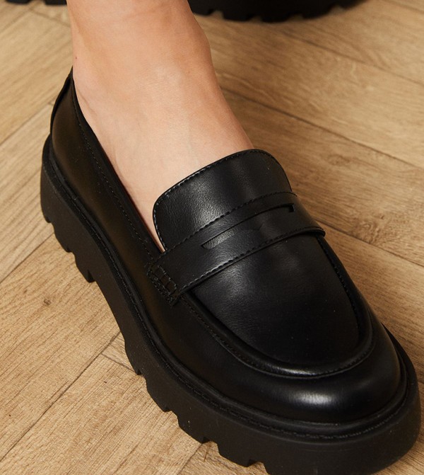 Oasis  Shoes - Black undefined