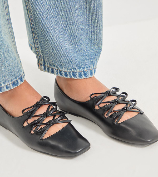 Oasis Oasis - Black Mary Janes