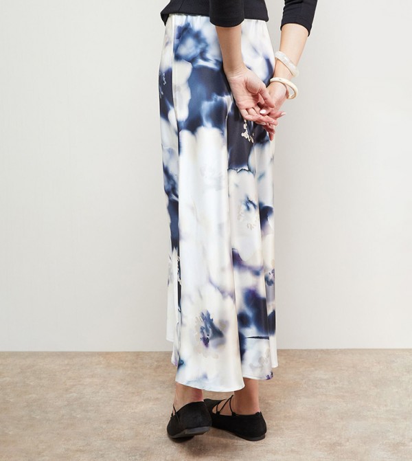 اويسيس   ملابس - FLORAL Midi Skirts