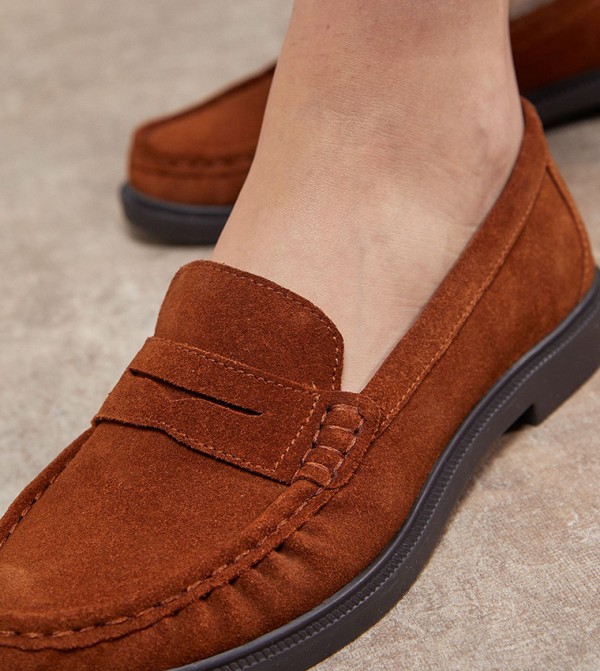 Oasis  - Dark Tan undefined