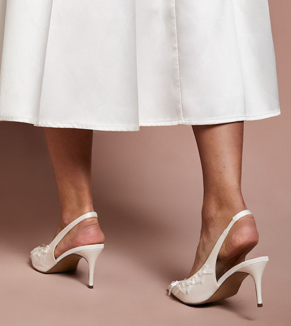 اويسيس  اويسيس - عاجي  أحذية بكعب