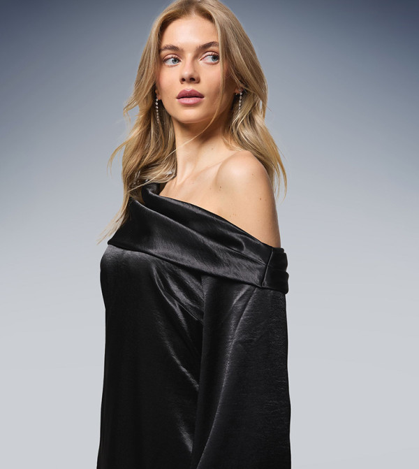 اويسيس  اويسيس - أسود Maxi Dresses