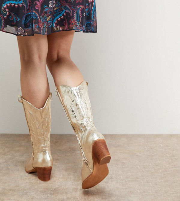 اويسيس   أبوات - ذهبي Knee length Boots