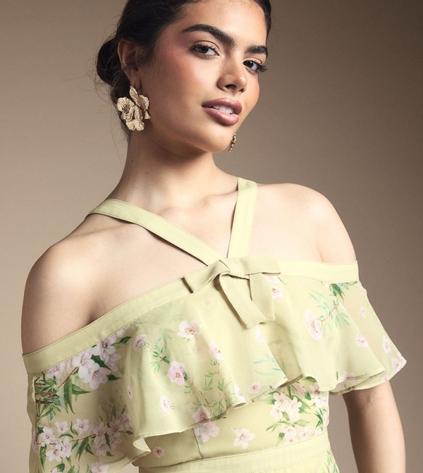 اويسيس   فساتين ميدي  - أصفر Midi Dresses