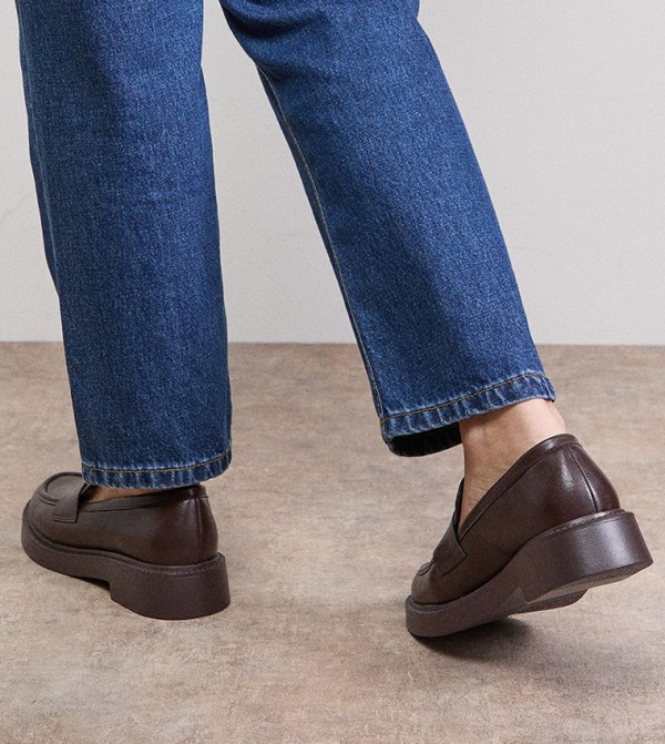 اويسيس اويسيس - بني داكن undefined