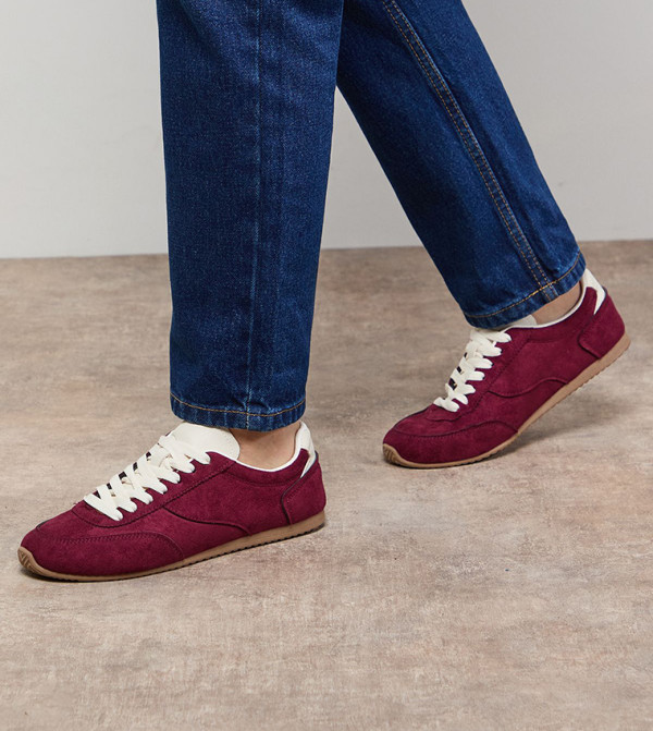 اويسيس  اويسيس - بورغندي أحذية برقبة منخفضة 