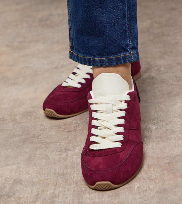 اويسيس  اويسيس - بورغندي أحذية برقبة منخفضة 