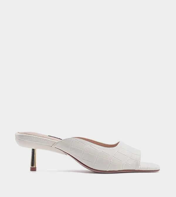 ناين وست صنادل - أبيض كعب