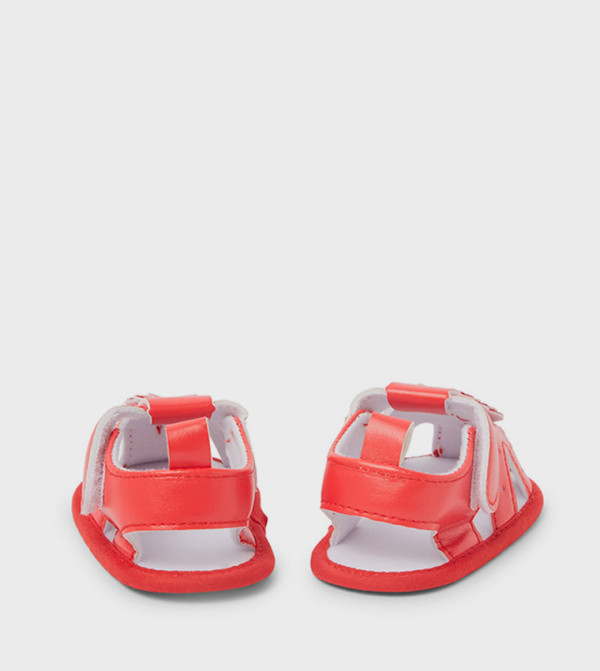 BABIES & MORE  - Red Flat Sandals