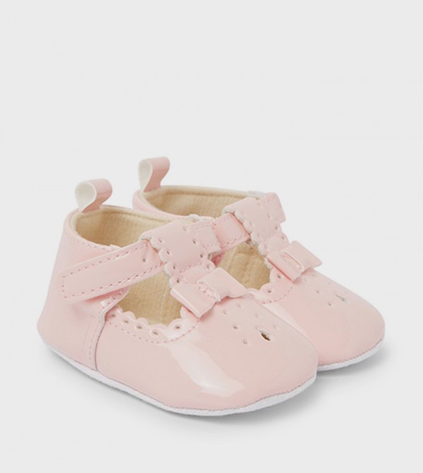 BABIES & MORE  Booties - Pink Booties