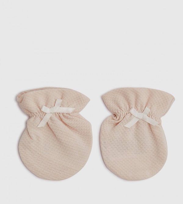 BABIES & MORE  Kids Accessories - Cream Caps & Mittens