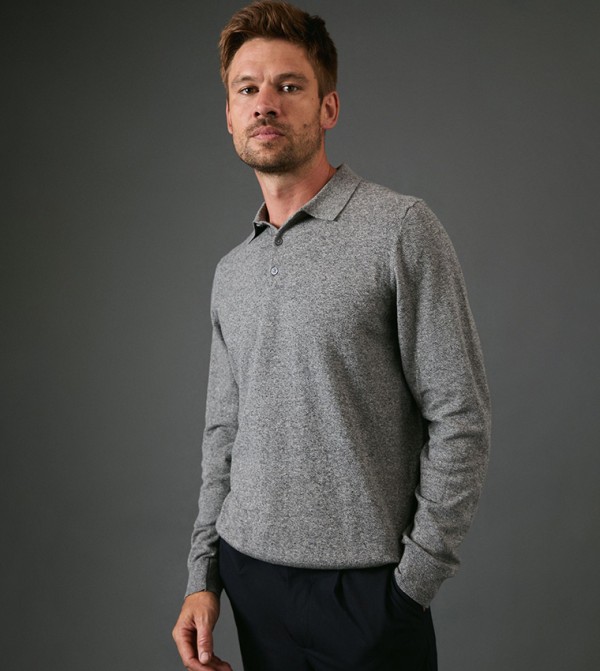 Burton  - Grey V-neck Sweaters