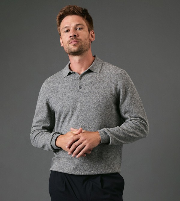 Burton  - Grey V-neck Sweaters