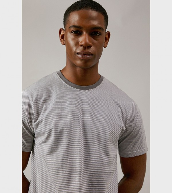 Burton Burton - Grey Round Neck T-Shirts