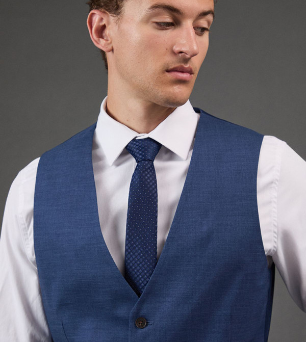 Burton Burton - Blue Waistcoats
