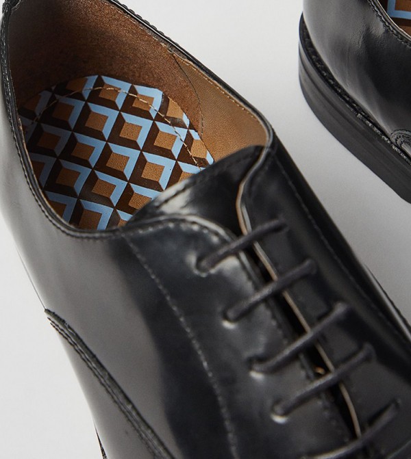 بورتون   أحذية رسمية  - أسود Formal Lace-Up Shoes