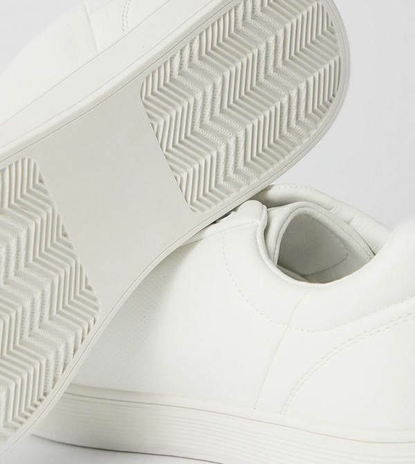 Burton - Outlet - White Low Top