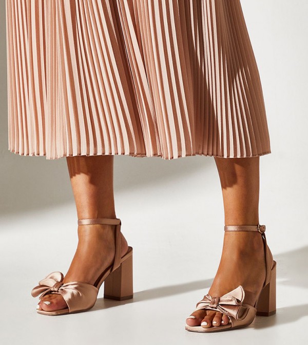 Coast Coast - Beige Heels