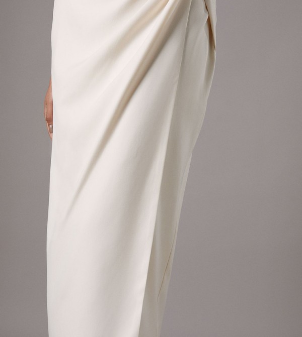 كوست كوست - عاجي  Midi Skirts