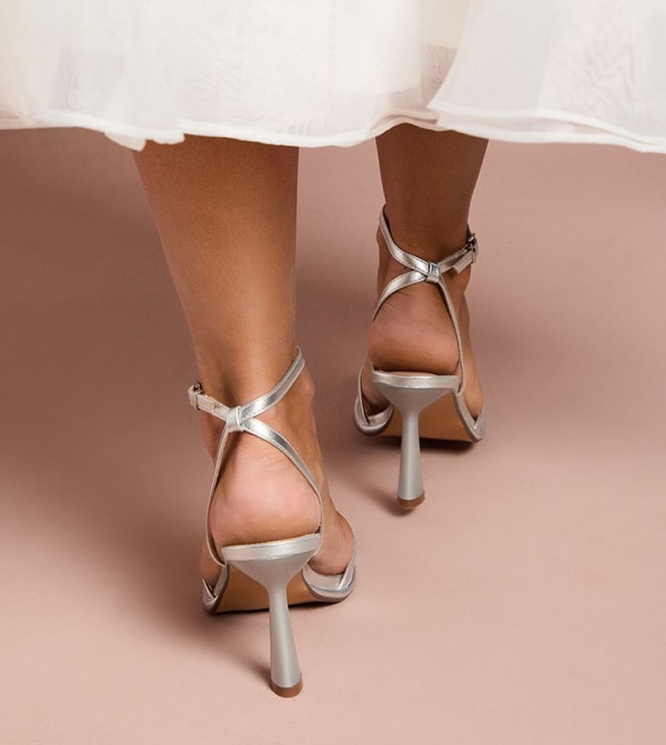 Coast Coast - Silver Heels