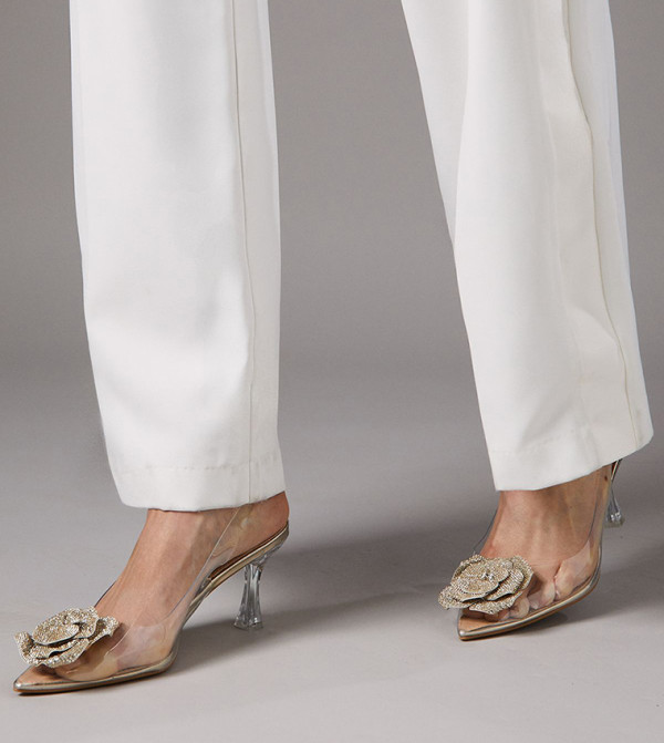 Coast Coast - Gold Pumps