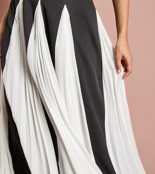 كوست كوست - متعدد Midi Skirts