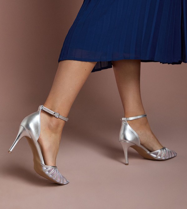 Coast Coast - Silver Pumps
