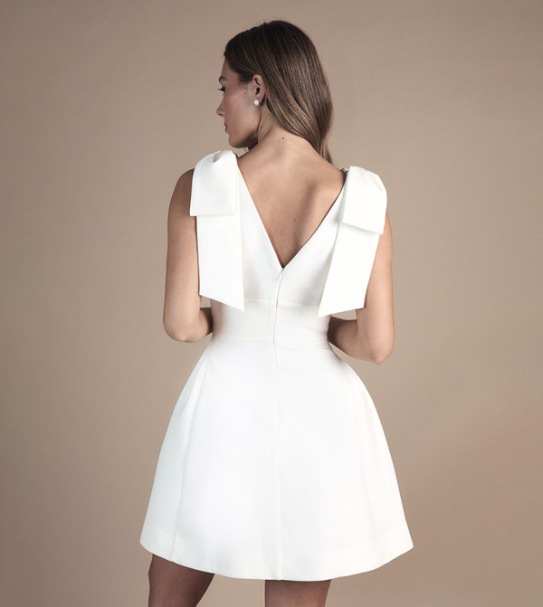 كوست فساتين - عاجي Mini Dresses