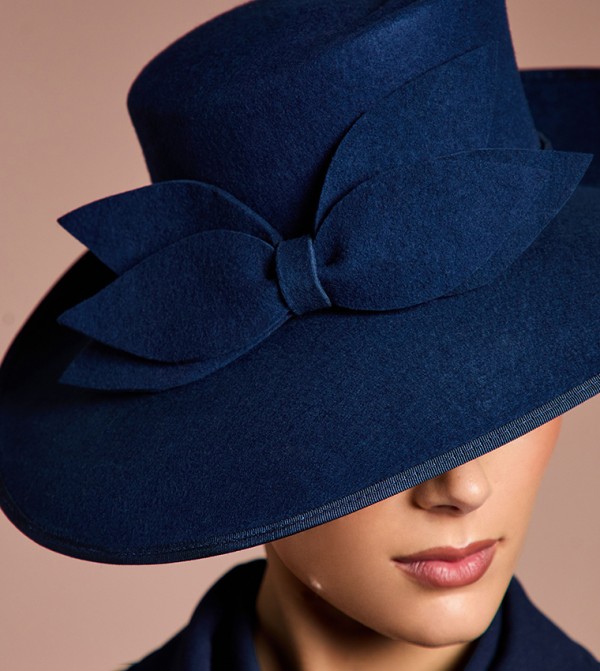 كوست كابات وقبعات - كحلي القبعات