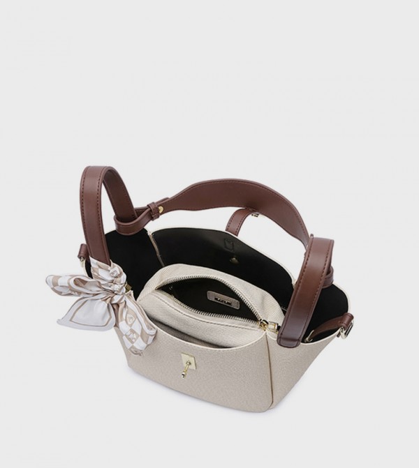 Fyor  - Off White Shoulder bags