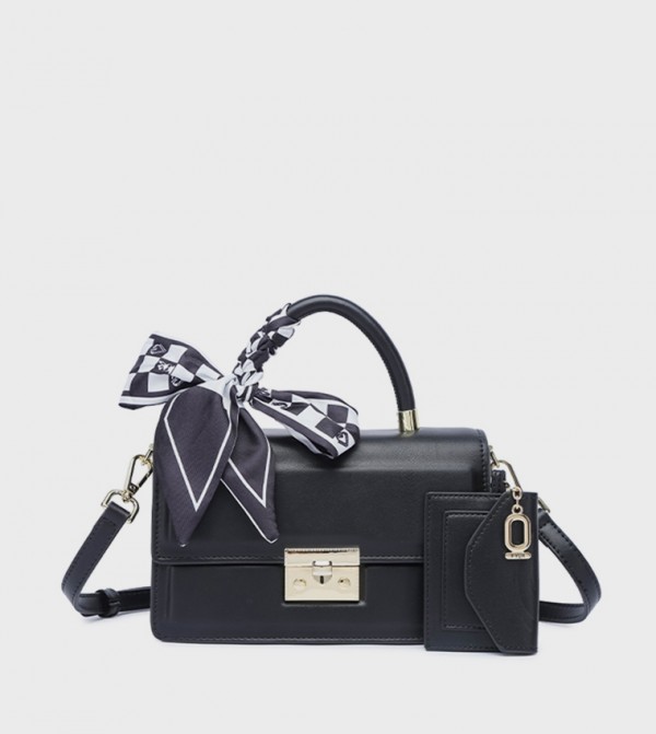 فيور فيور - أسود Handheld Bags