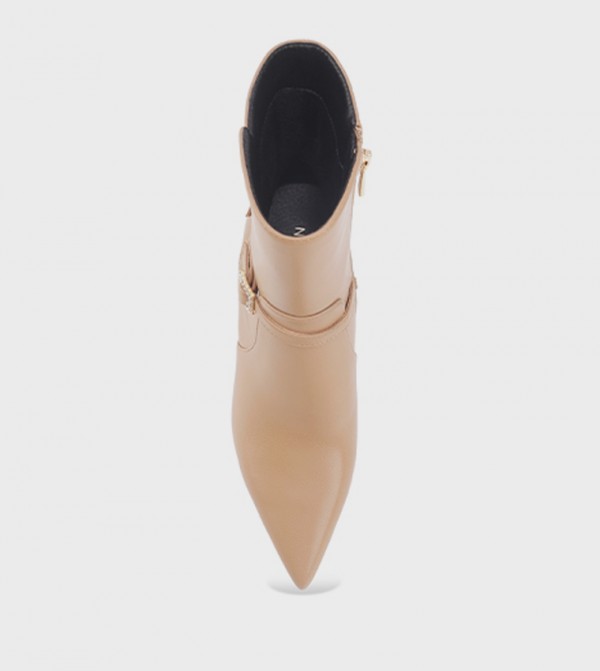 ناين وست  أبوات - جلد الجمل Ankle length Boots