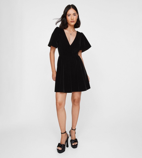 ناستي غال - اوتليت  Parachute Parade - أسود Mini Dresses