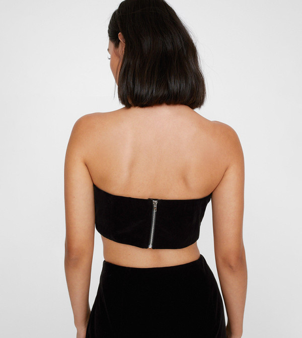 Nasty Gal - Outlet  - Black Cropped Tops