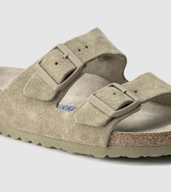 Birkenstock  - Tan Slides