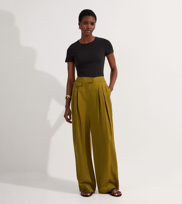 Karen Millen  T-Shirts - Black Casual T-Shirts