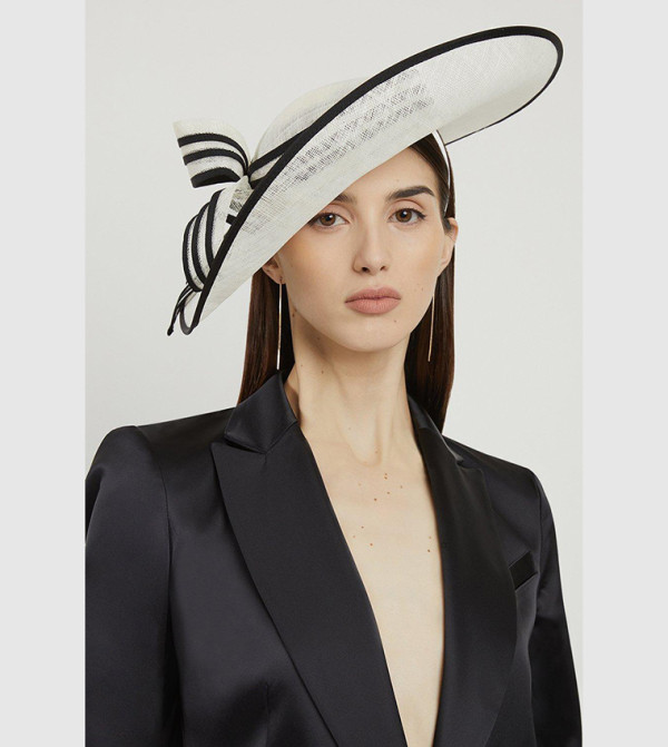 Karen Millen  Caps & Hats - White Hats