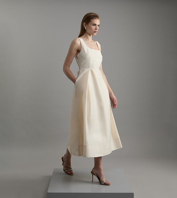 Karen Millen Karen Millen - Beige Midi Dresses