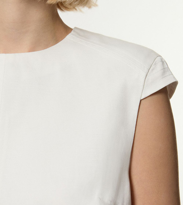 كارن ميلين  بلوزات - أبيض Casual Tops